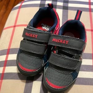 Mickey mouse boy shoes